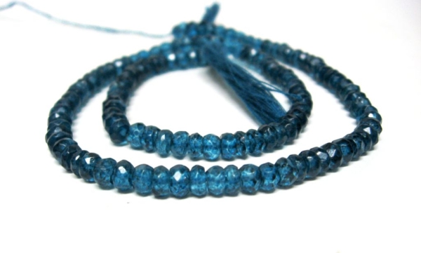 Natürlicher London Blue Topas 5 mm, facettierter Rondelle Edelstein Strang